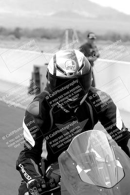 media/Mar-20-2023-Moto Forza (Mon) [[d0bbc59e78]]/Around the Pits/